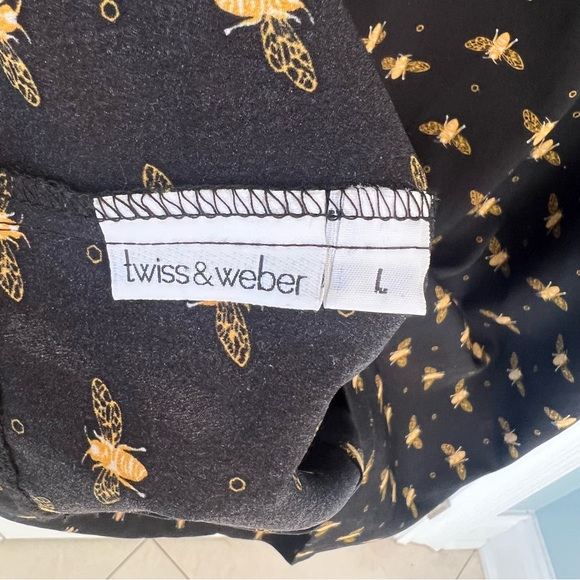 Twiss & weber bees print dress - Picture 5 of 6